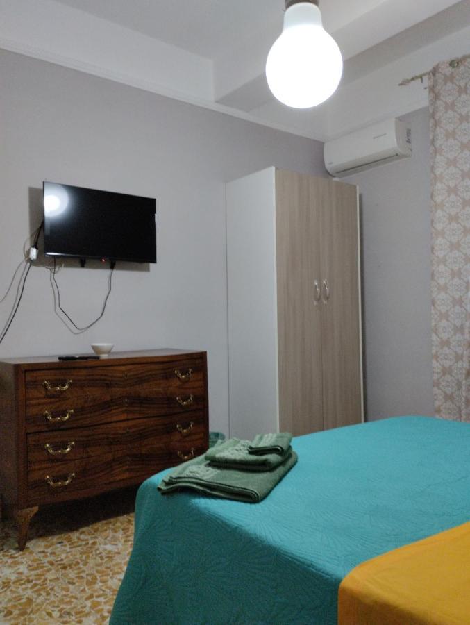 La Darsena Bed & Breakfast Crotone Exterior photo
